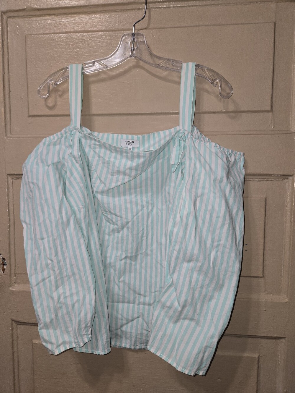 Crown & Ivy Blue White Striped Cold Shoulder Blouse EUC Size: XL